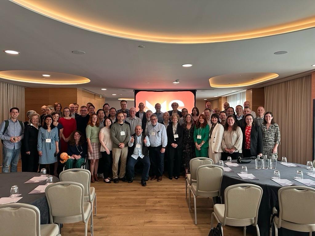[Researchers, clinicians and people living with MS gathered in Lisbon to for the first global workshop on MS prevention] 
