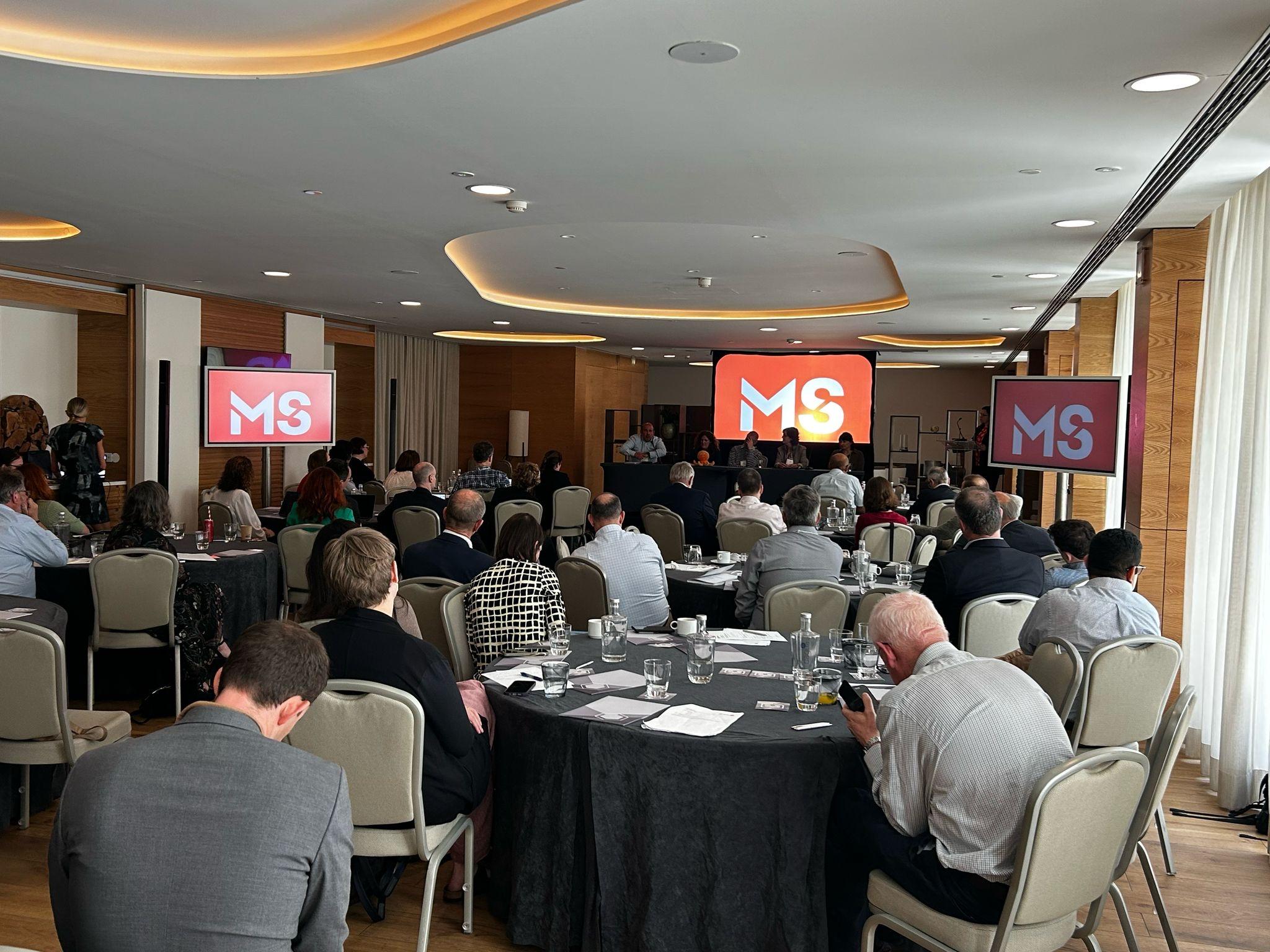 [Researchers, clinicians and people living with MS gathered in Lisbon to for the first global workshop on MS prevention] 