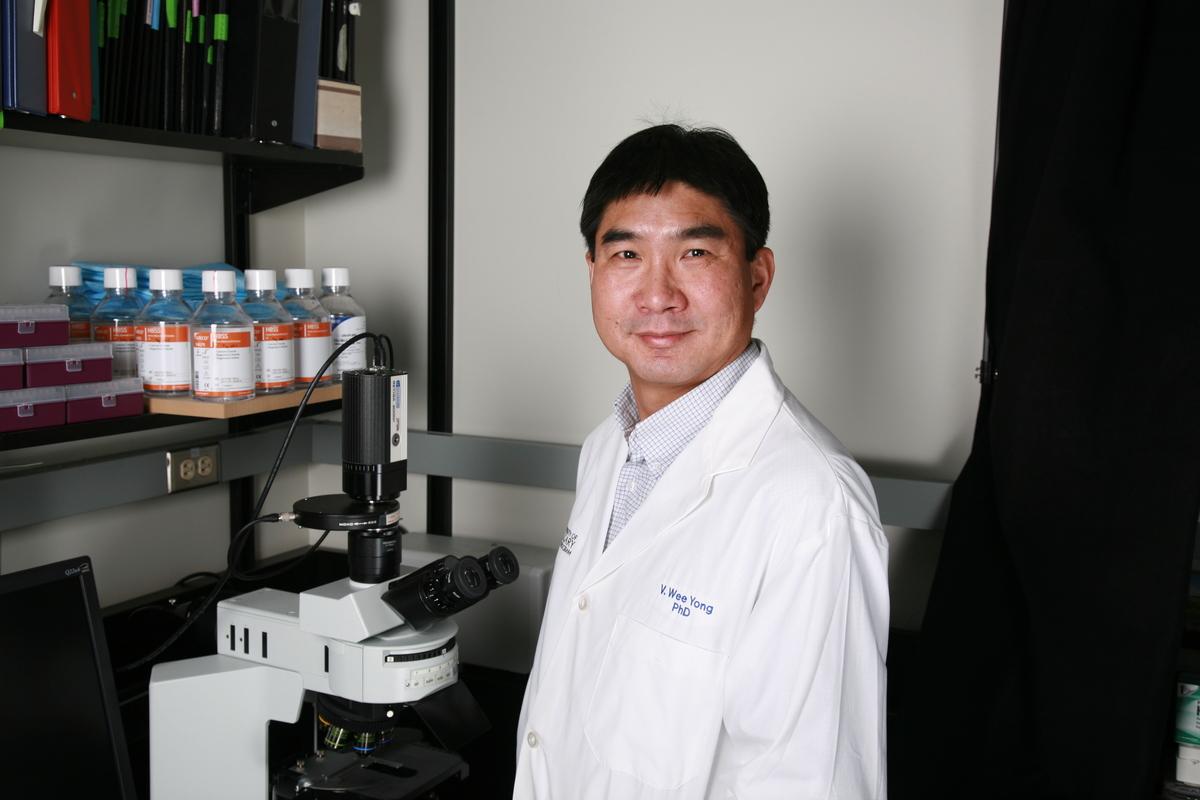 photo of Dr. Wee Yong